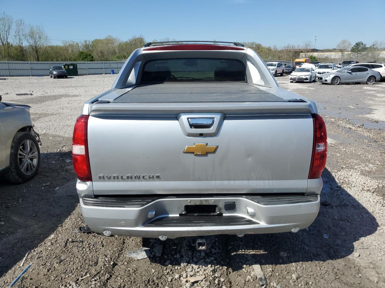 2013 CHEVROLET Avalanche