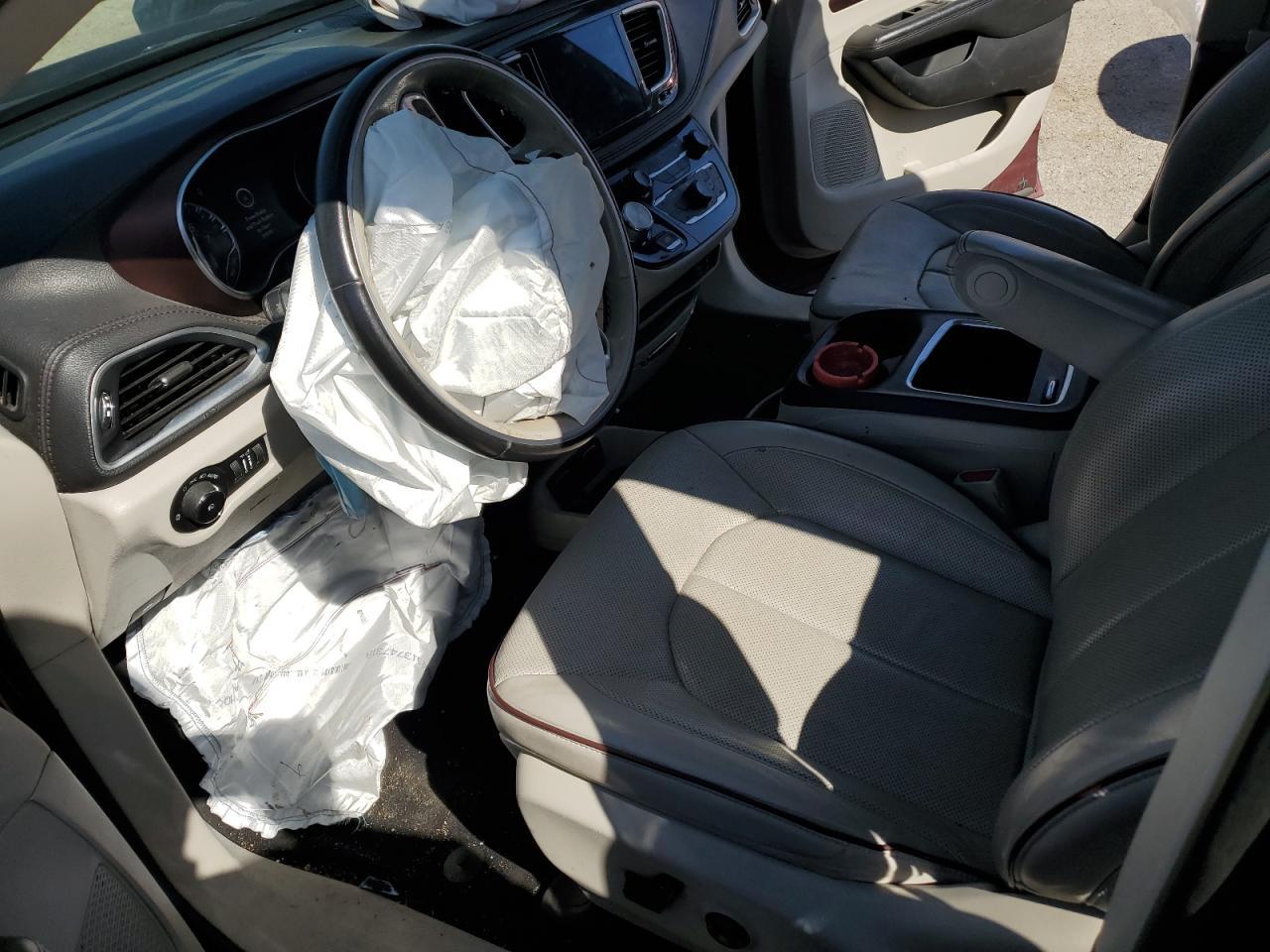 2020 CHRYSLER Pacifica