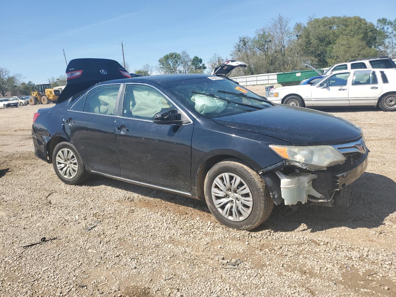 2013 TOYOTA CAMRY