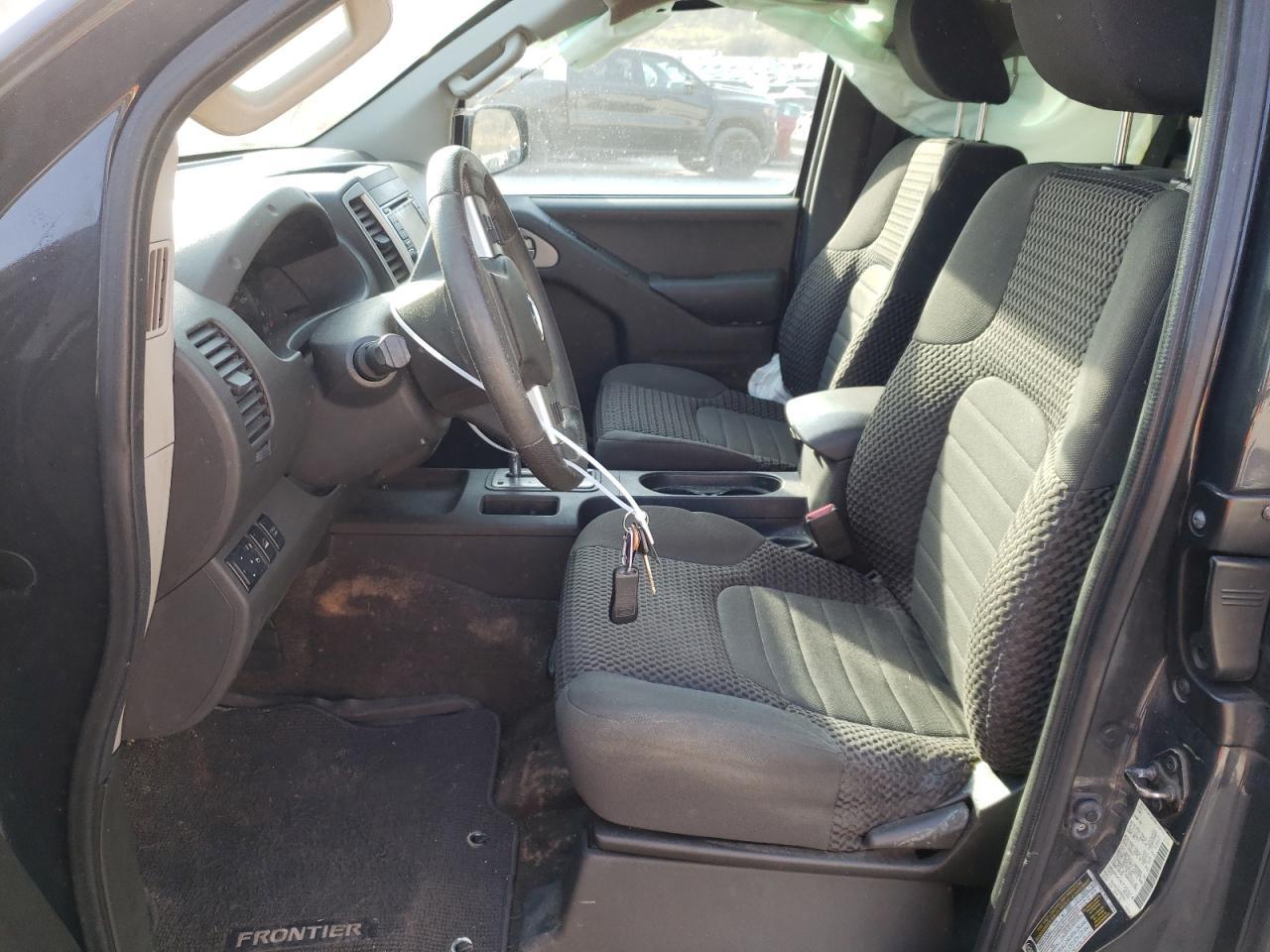 2015 NISSAN Frontier