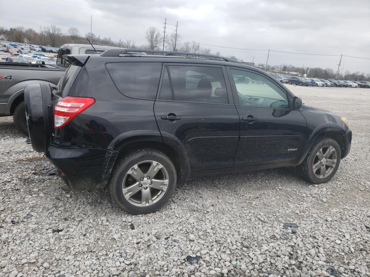2011 TOYOTA RAV4