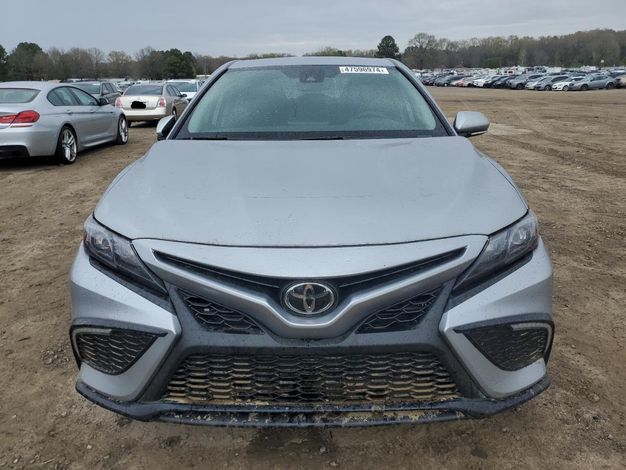 2024 TOYOTA CAMRY