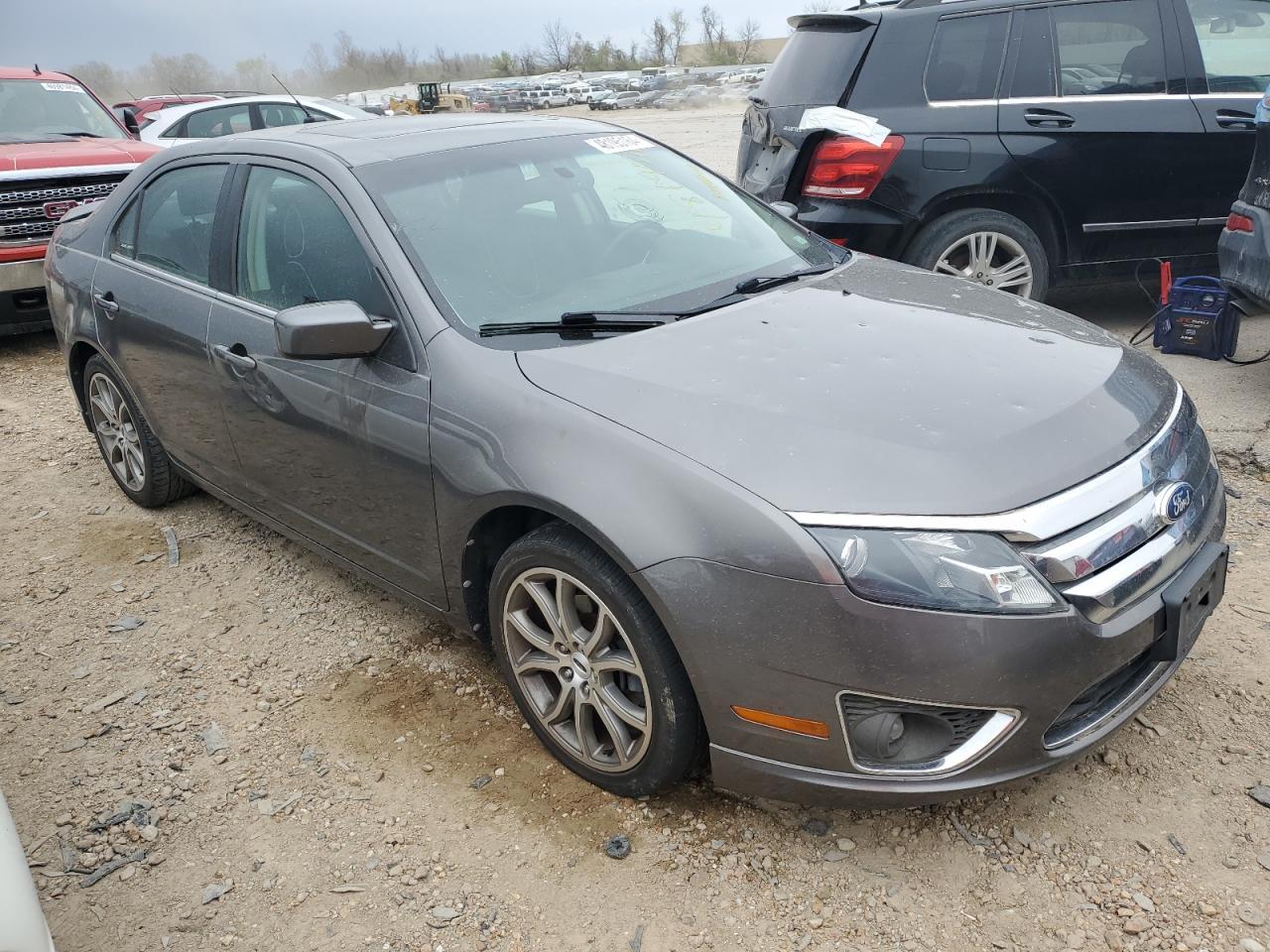 2011 FORD FUSION