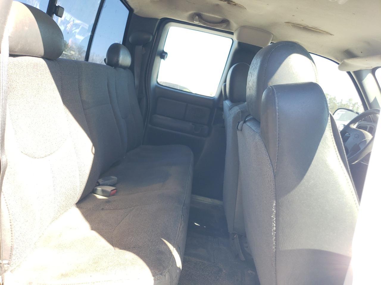 2004 CHEVROLET Silverado