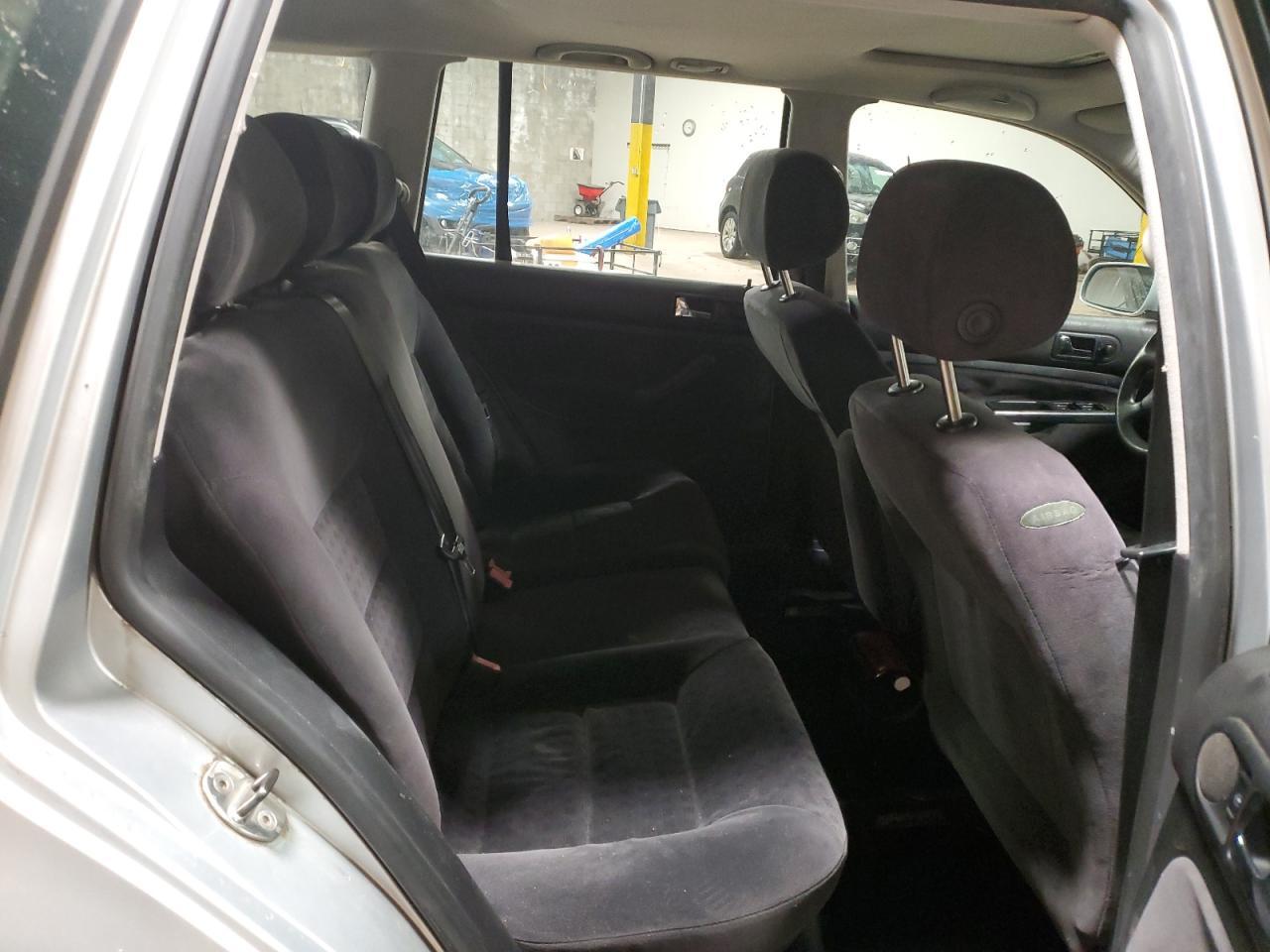 2003 VOLKSWAGEN JETTA