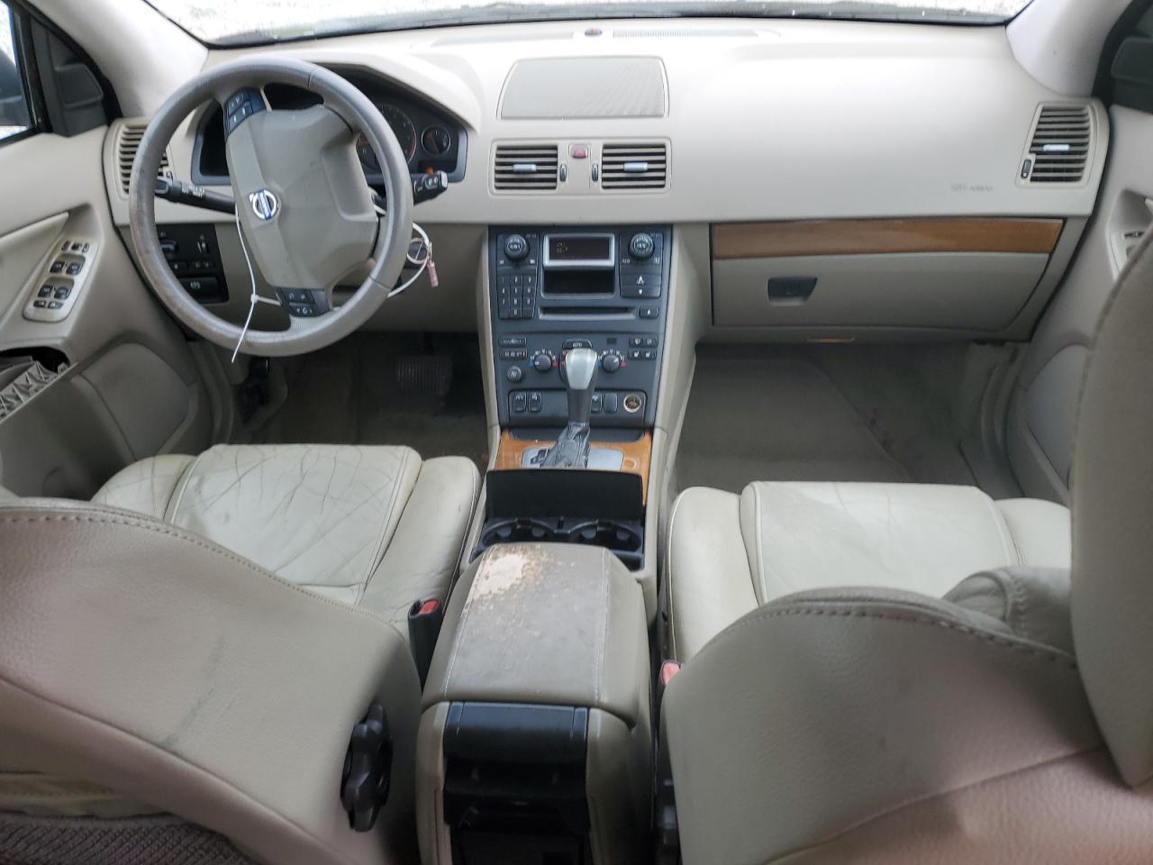 2004 VOLVO XC90