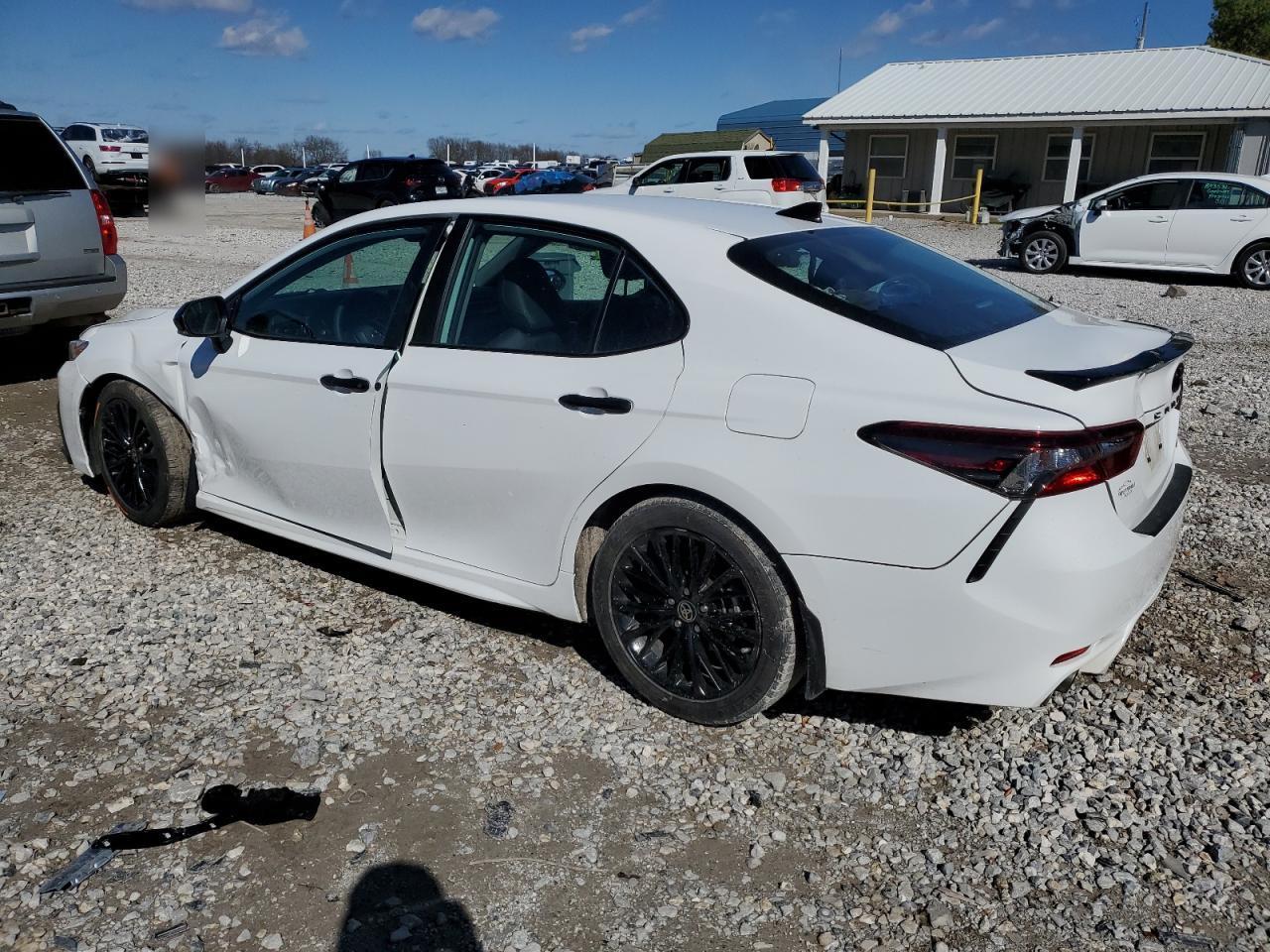 2022 TOYOTA CAMRY