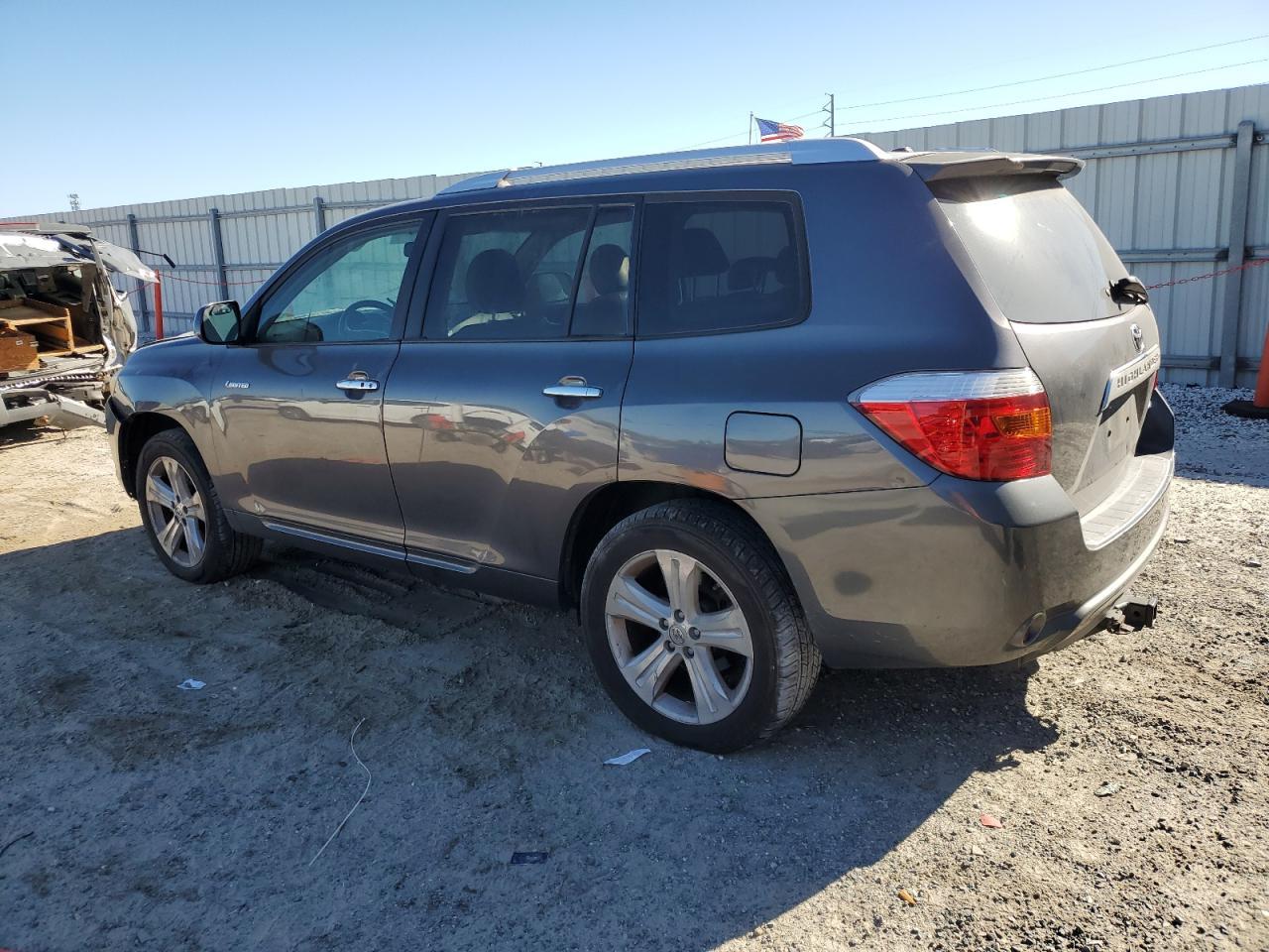 2010 TOYOTA HIGHLANDER