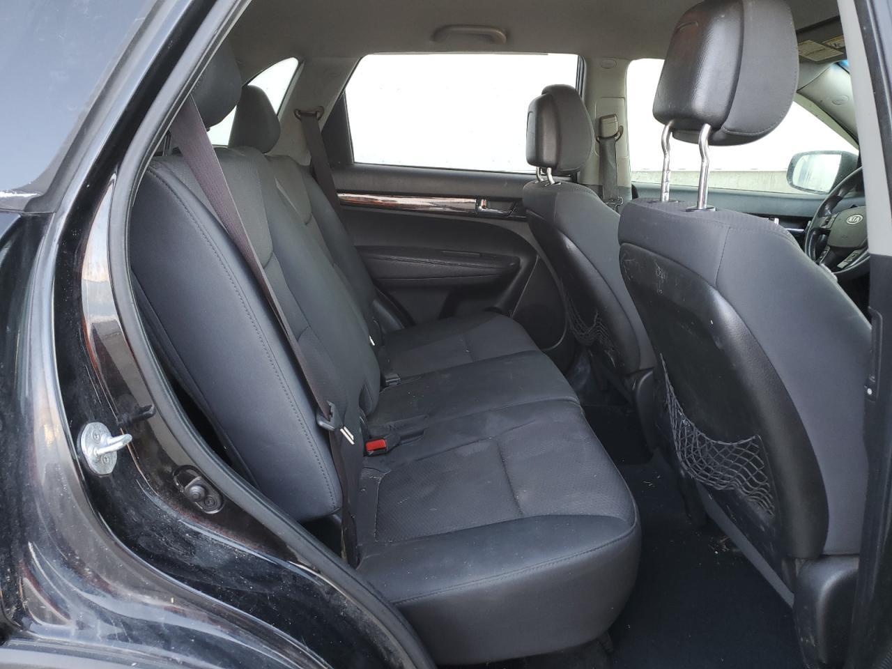 2011 KIA SORENTO