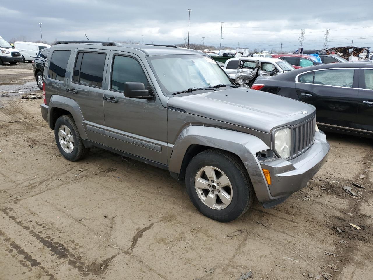 2012 JEEP Liberty