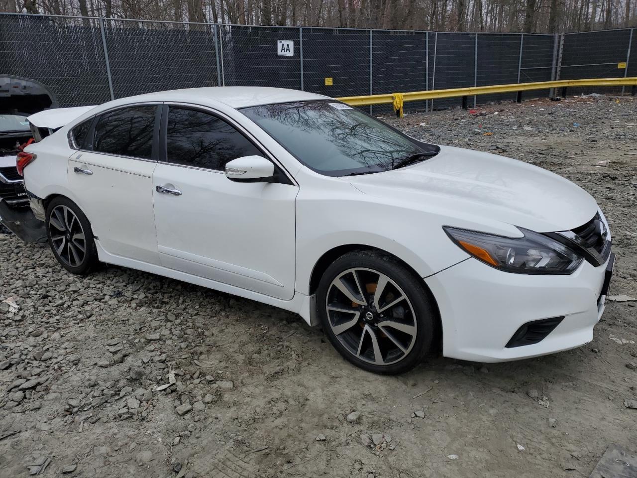 2016 NISSAN ALTIMA