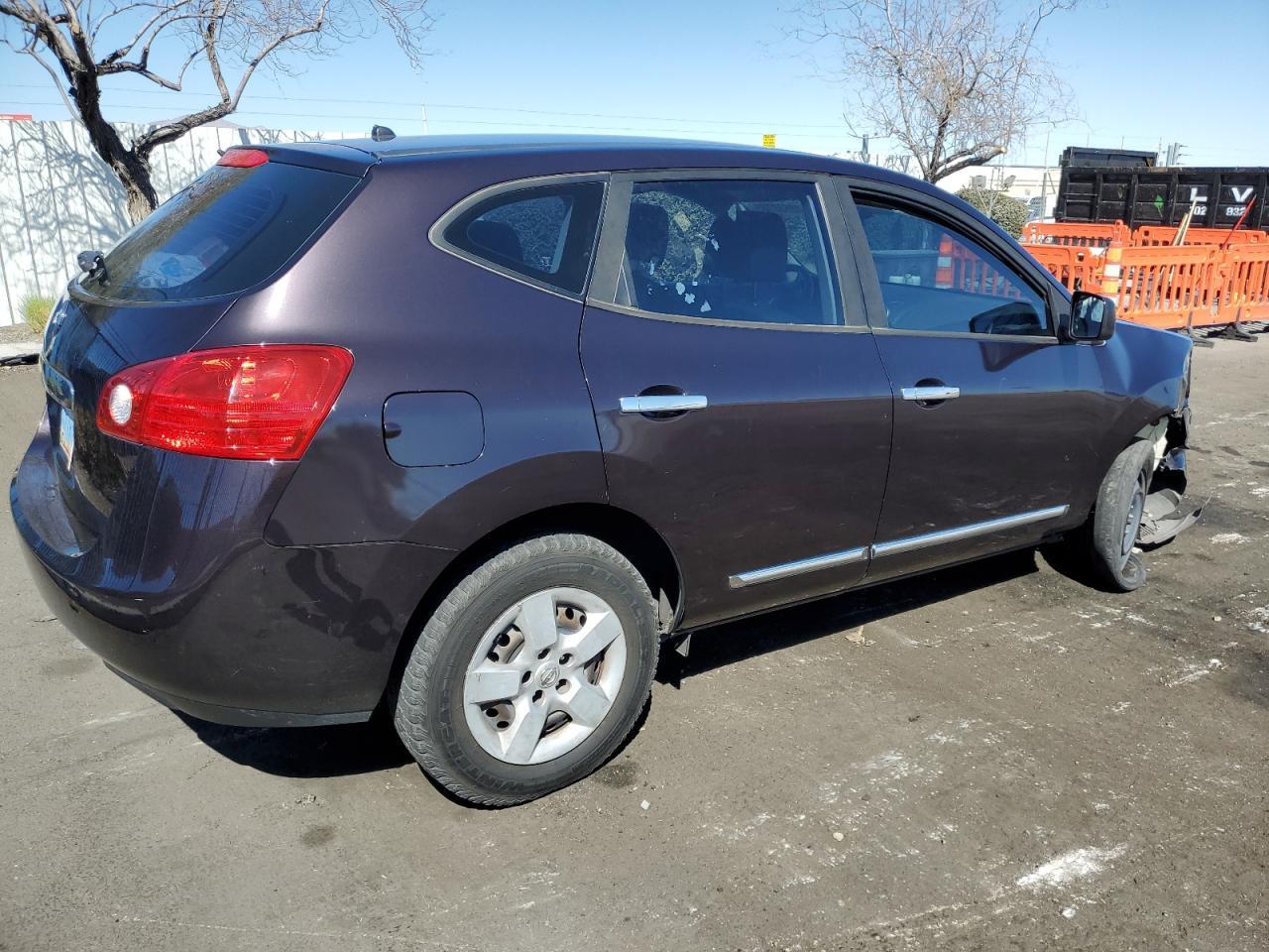 2015 NISSAN ROGUE