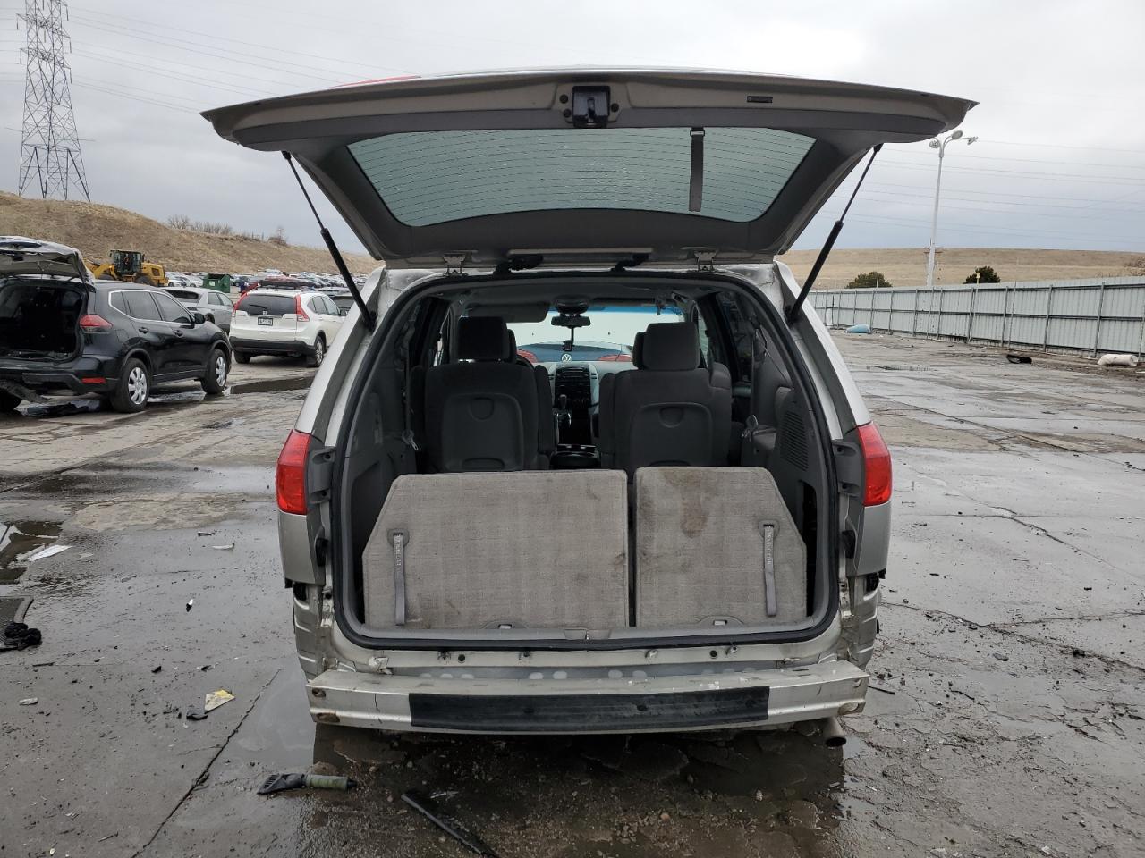2006 TOYOTA SIENNA