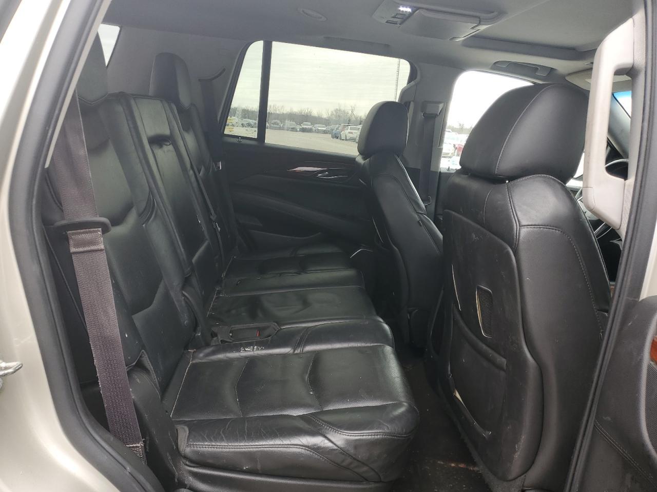 2015 CADILLAC ESCALADE