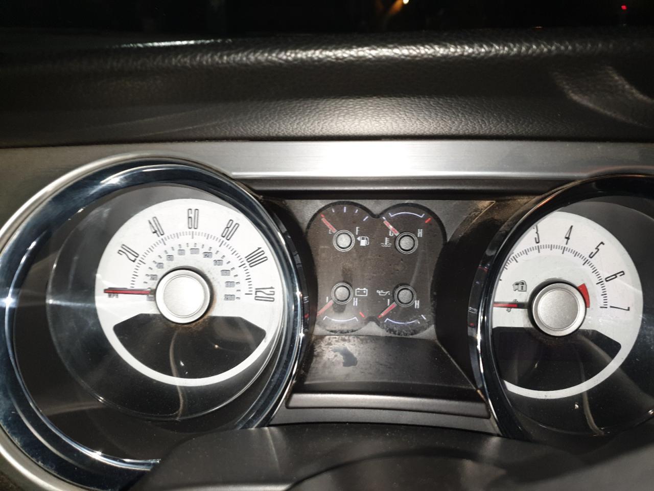 2010 FORD MUSTANG