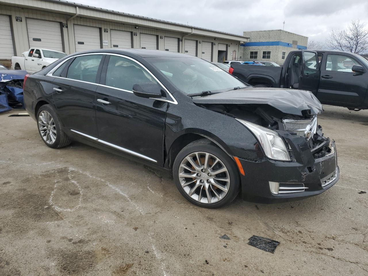 2013 CADILLAC XTS