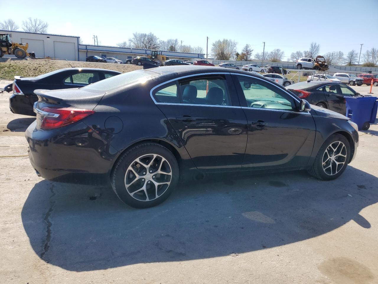 2017 BUICK Regal