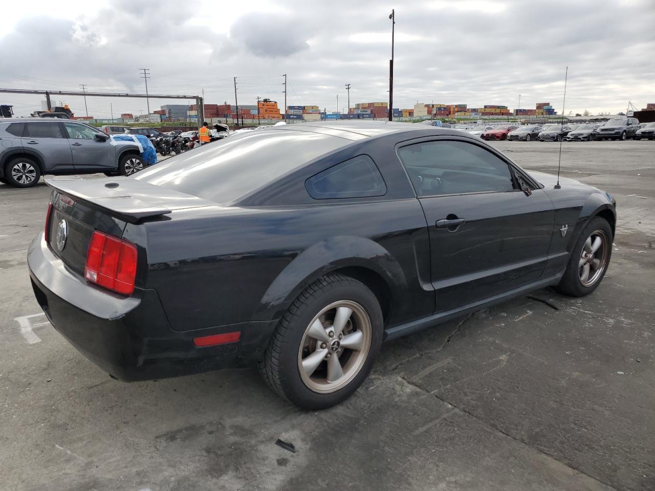 2009 FORD MUSTANG