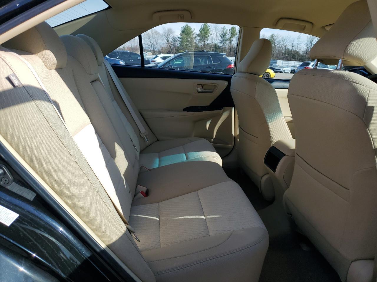 2015 TOYOTA CAMRY