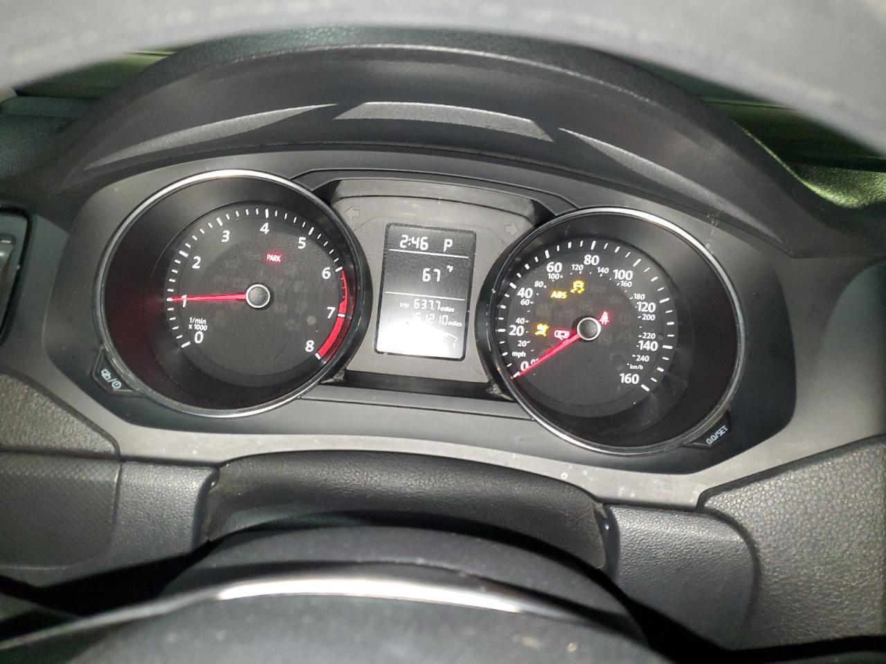2016 VOLKSWAGEN JETTA