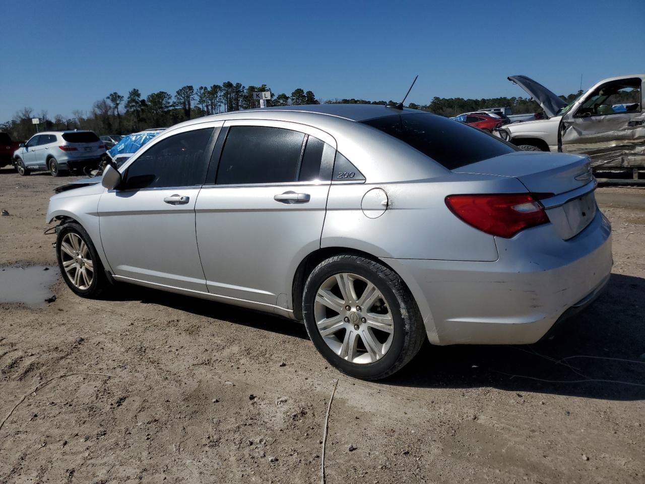 2012 CHRYSLER 200