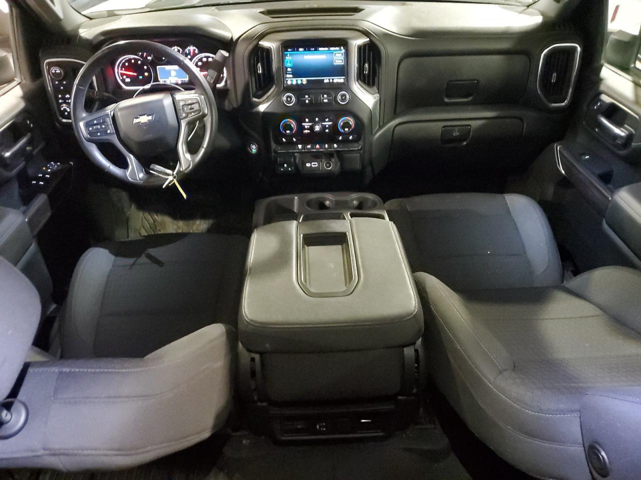 2023 CHEVROLET Silverado