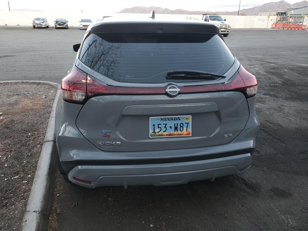 2023 NISSAN KICKS