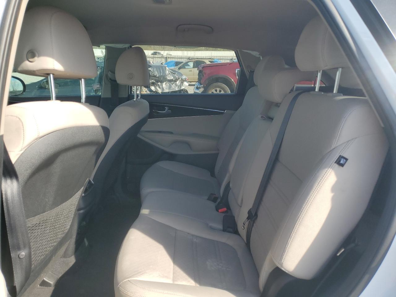 2020 KIA SORENTO
