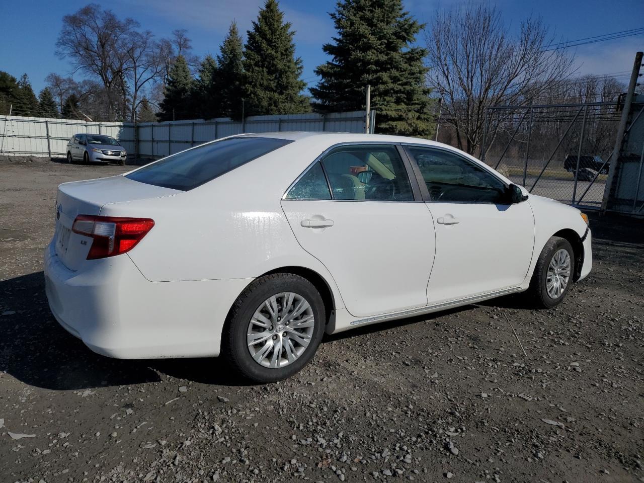 2012 TOYOTA CAMRY