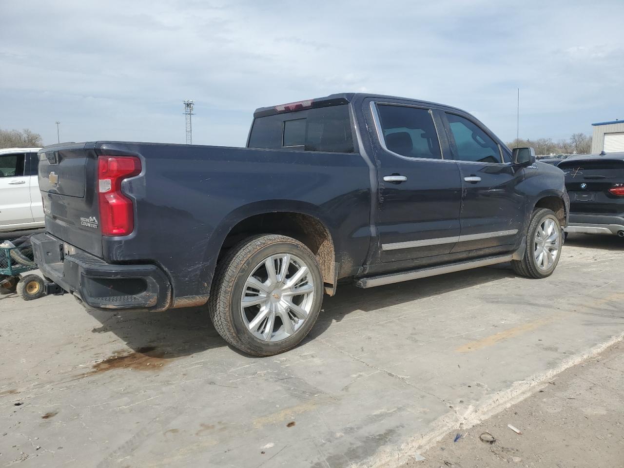 2023 CHEVROLET Silverado