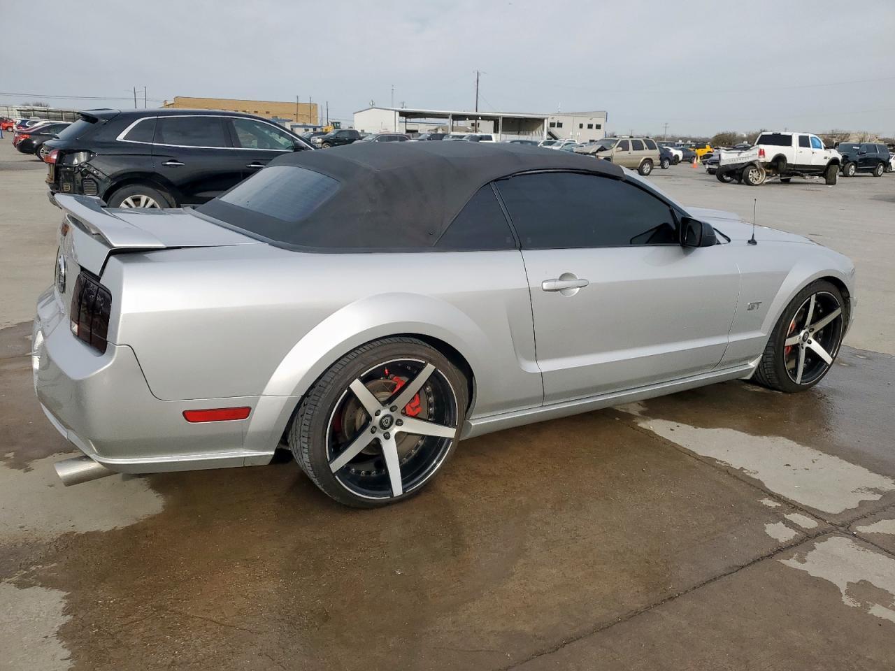 2006 FORD MUSTANG
