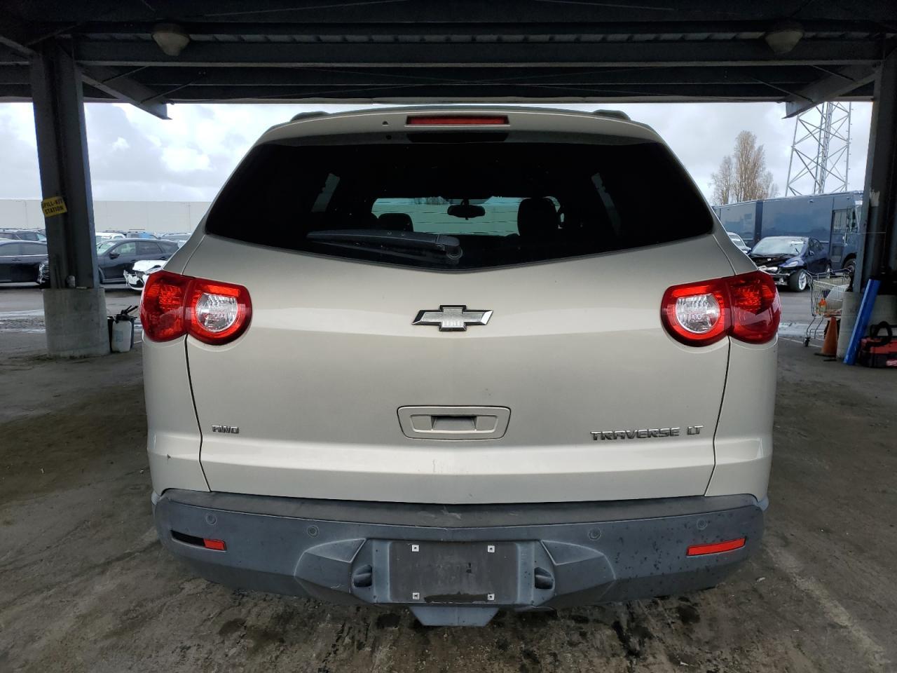 2011 CHEVROLET TRAVERSE