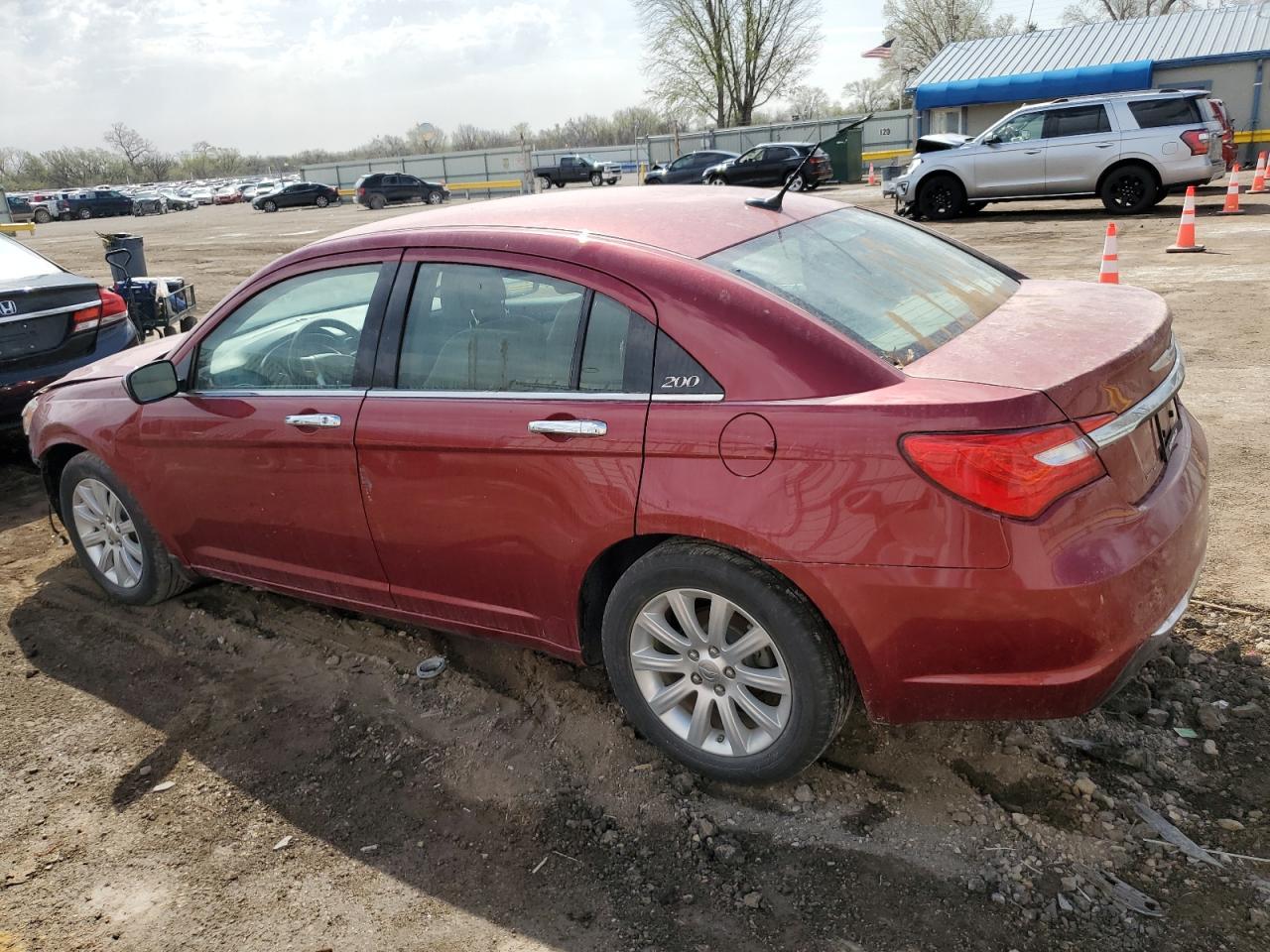2013 CHRYSLER 200