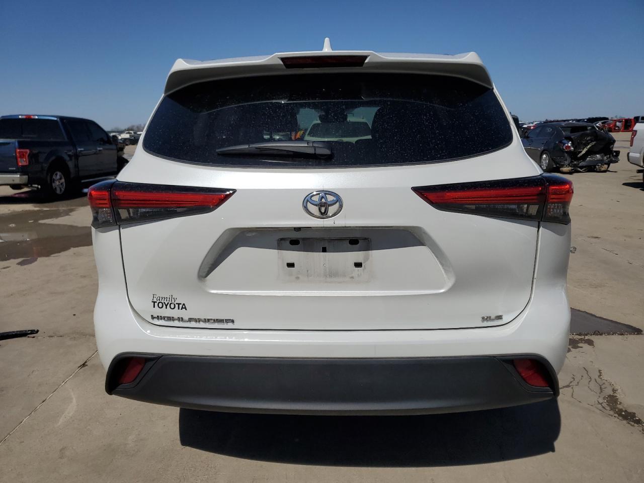 2022 TOYOTA HIGHLANDER