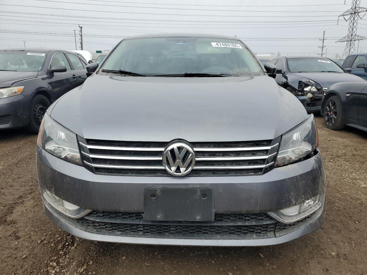 2015 VOLKSWAGEN Passat