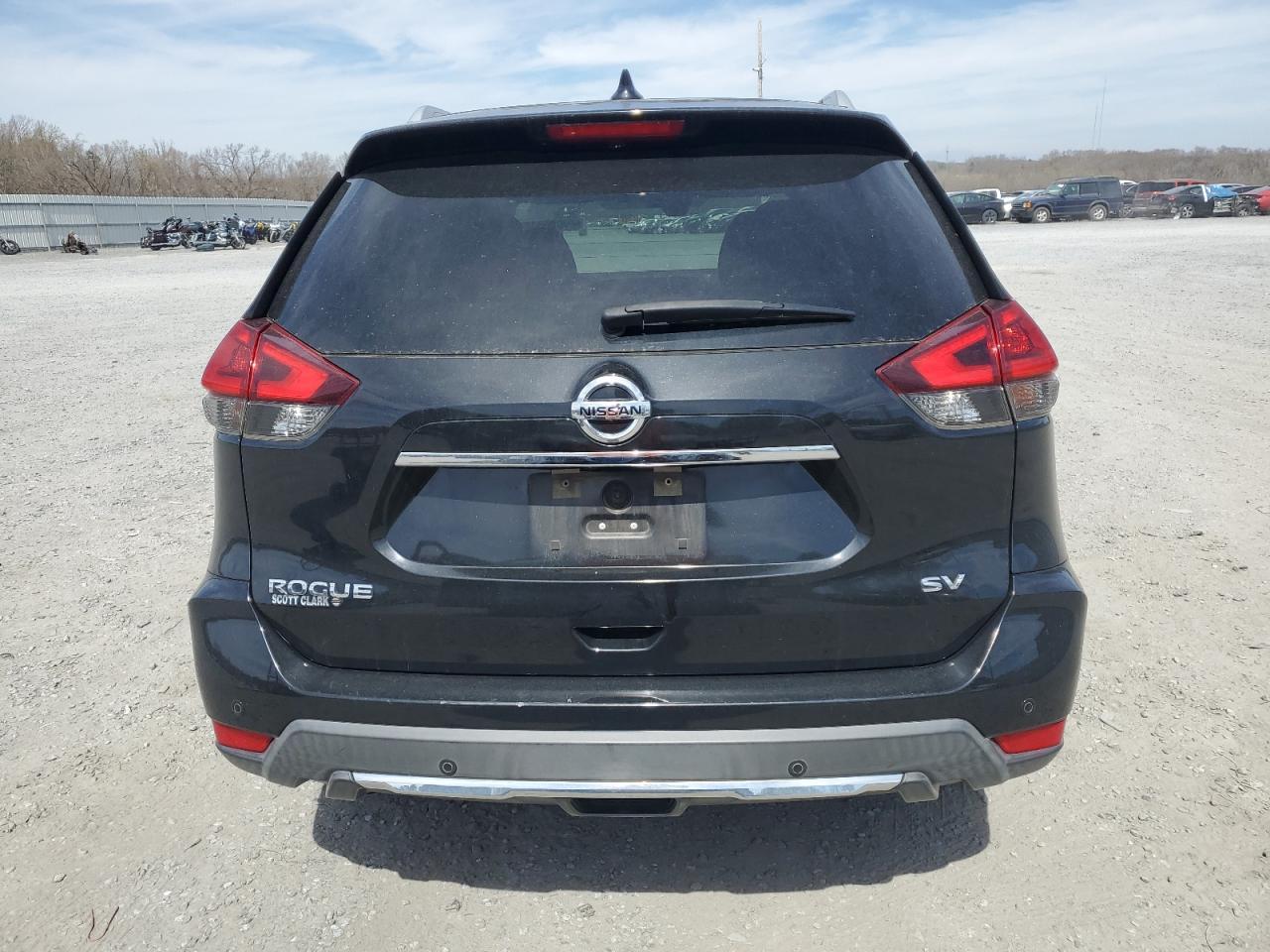 2019 NISSAN ROGUE