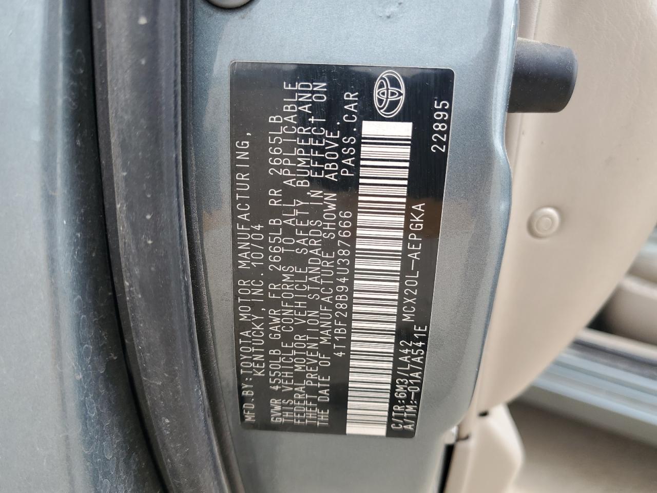 2004 TOYOTA Avalon