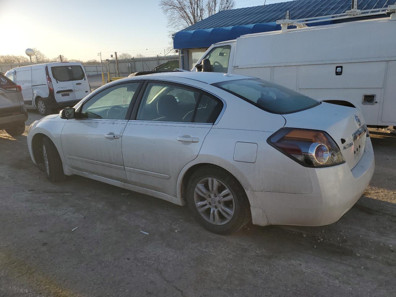 2010 NISSAN ALTIMA