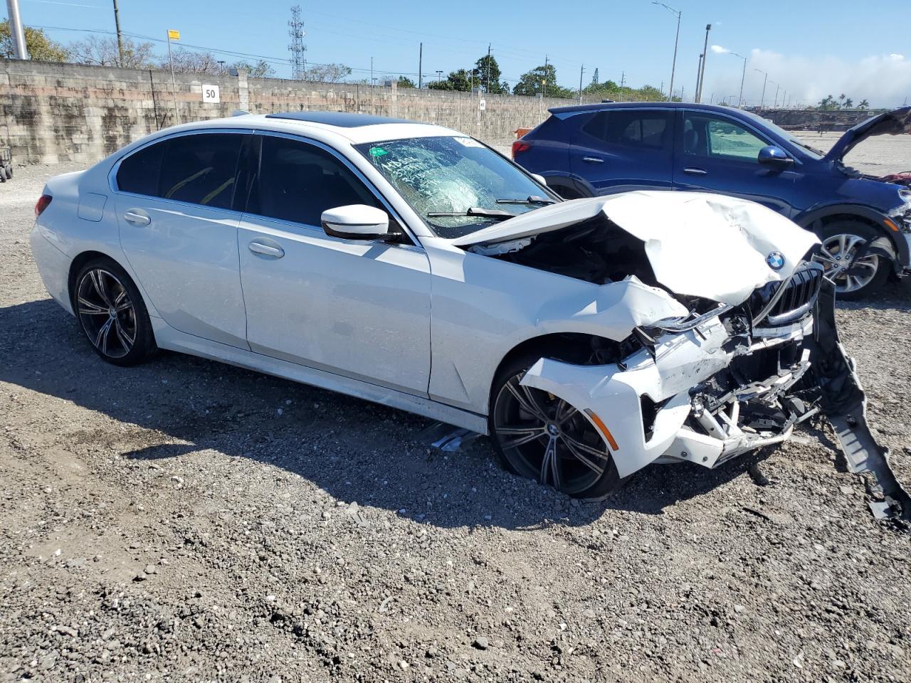 2022 BMW 3 SERIES