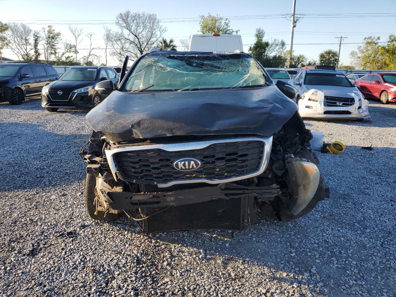 2019 KIA SORENTO
