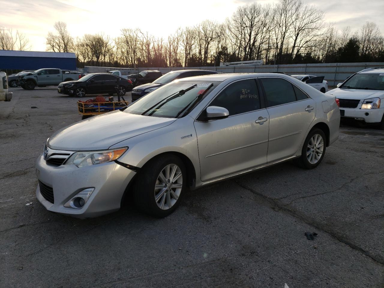 2012 TOYOTA CAMRY