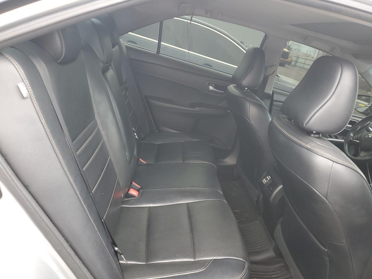 2017 TOYOTA CAMRY