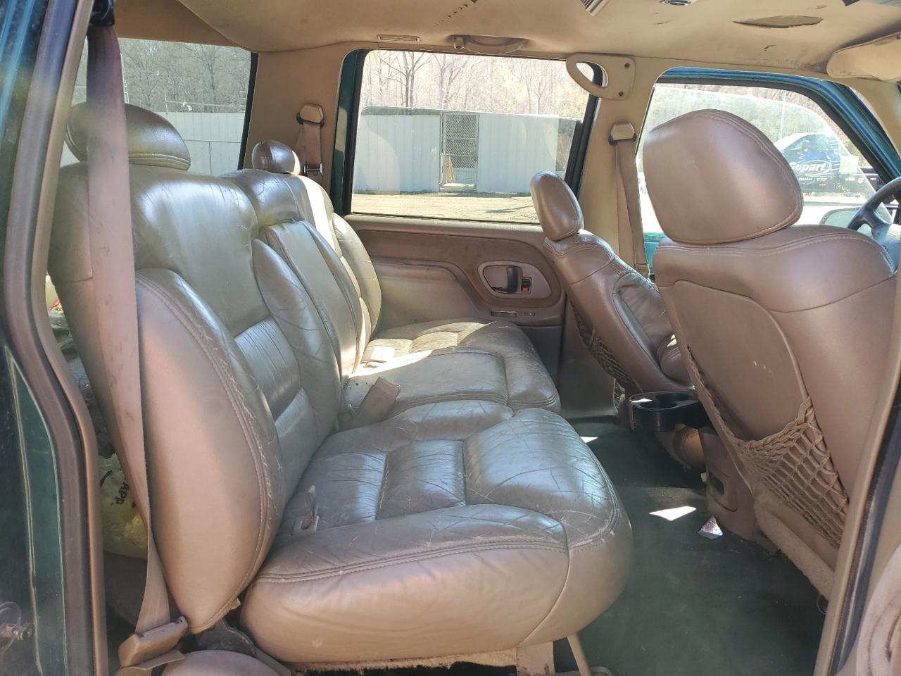 1995 CHEVROLET Suburban