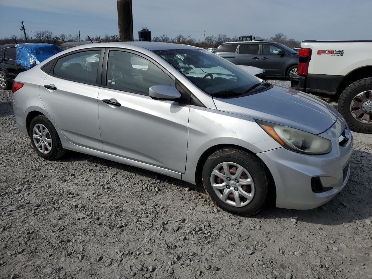 2012 HYUNDAI ACCENT