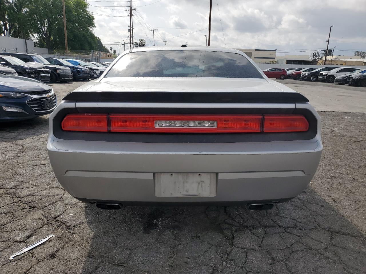 2012 DODGE Challenger