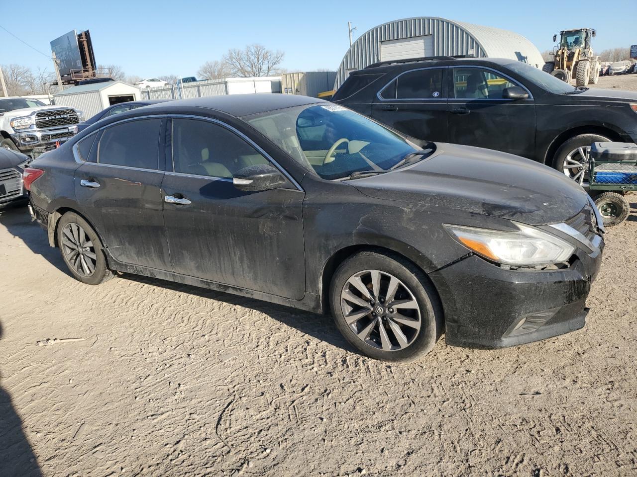2017 NISSAN ALTIMA