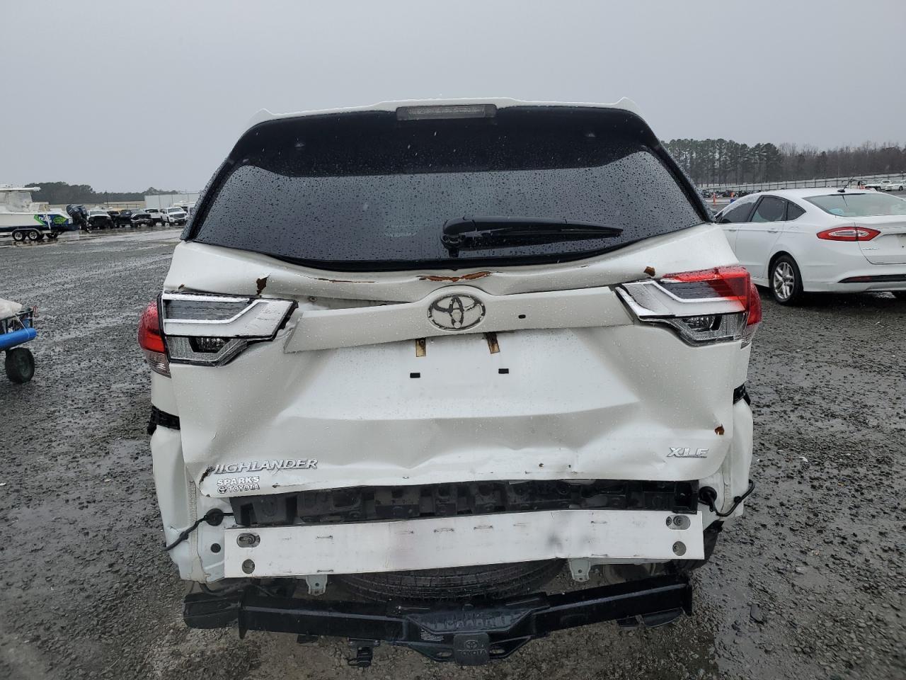2019 TOYOTA HIGHLANDER