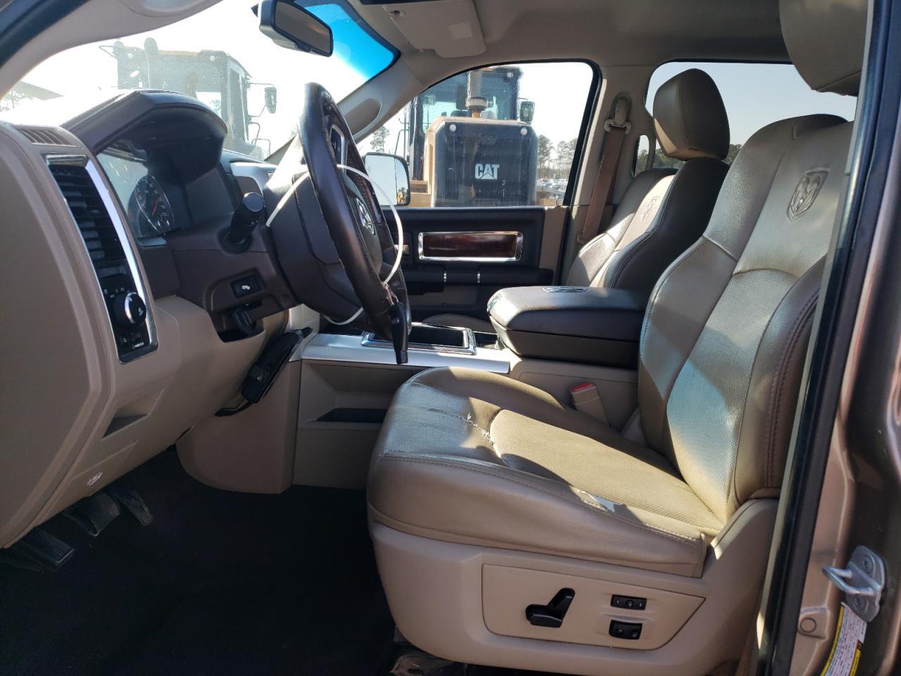 2010 DODGE Ram 2500