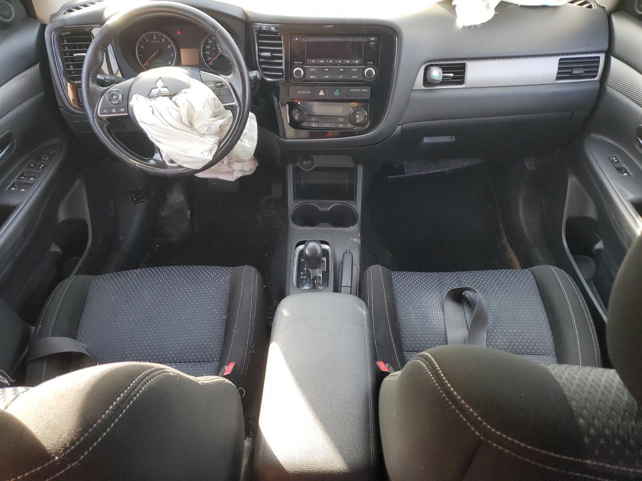 2016 MITSUBISHI outlander