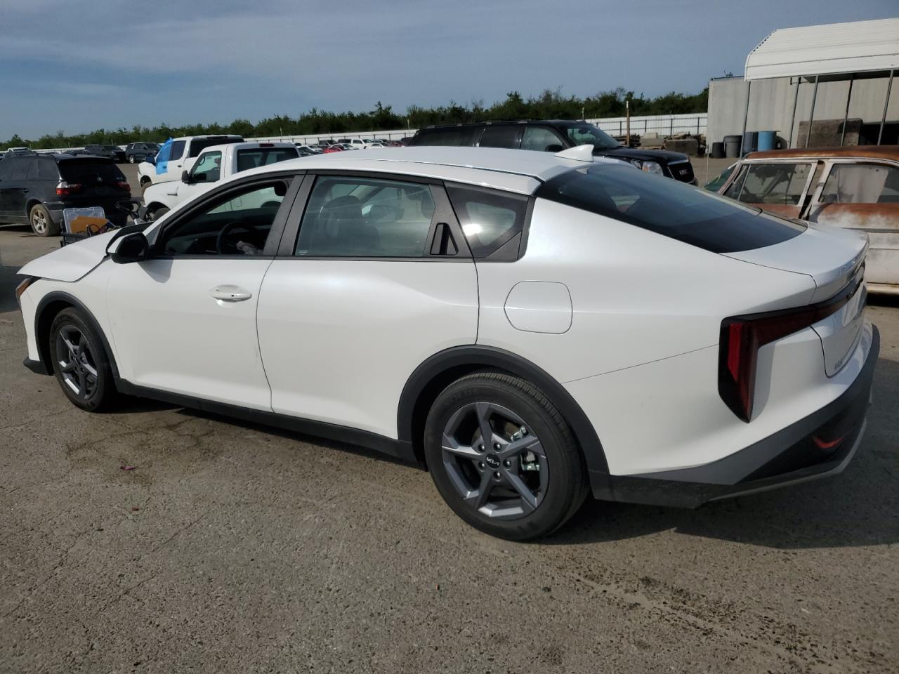 2025 KIA K4